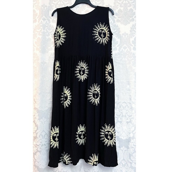 Paco’s Paradise Black Sun Print Sleeveless Button Front Hippie Dress Size M GUC - Picture 5 of 5